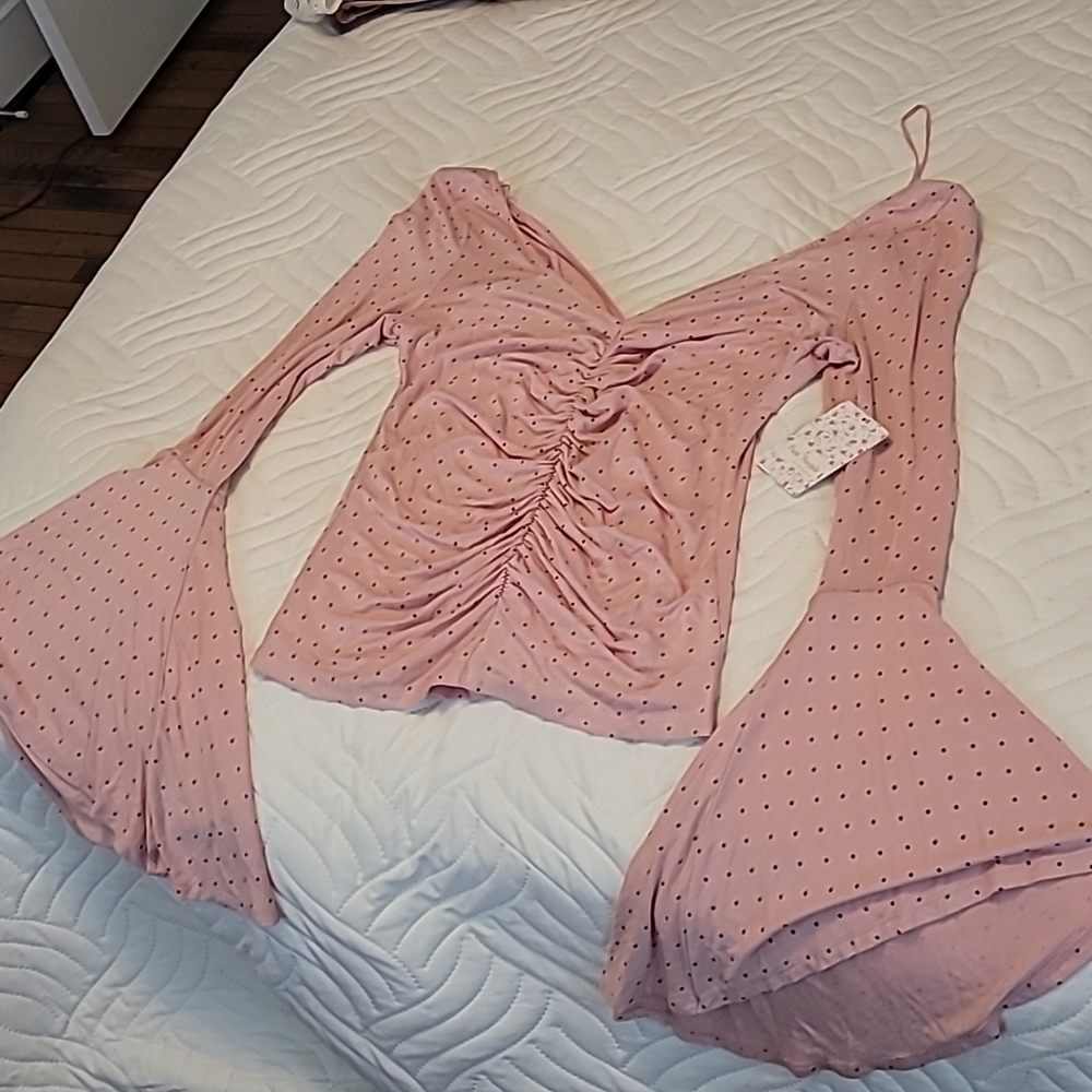 Free People pink top bell sleeves - M .